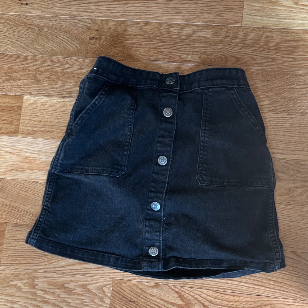 Old Navy Black Denim Button-Front Mini Skirt
